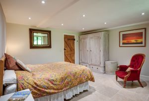 Bedroom- click for photo gallery